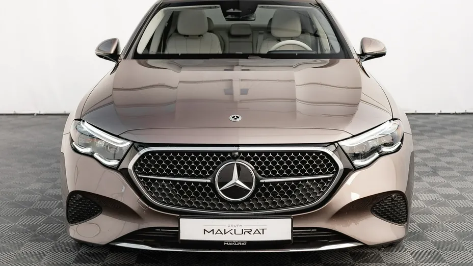 MERCEDES-BENZ E Klasa -