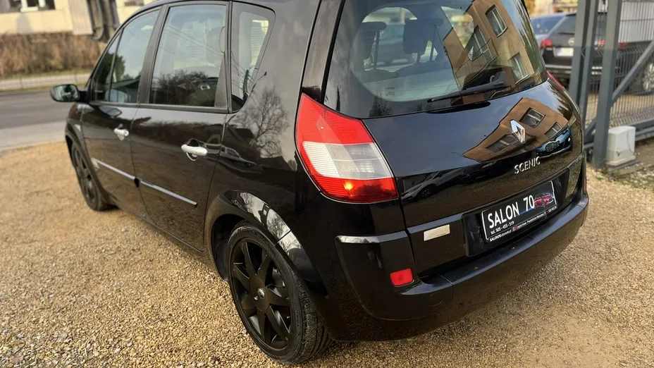 RENAULT Scenic -