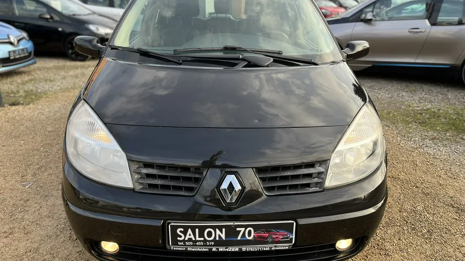 RENAULT Scenic -