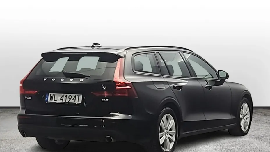 VOLVO V60 -