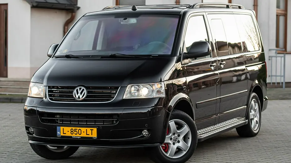 VOLKSWAGEN Multivan -
