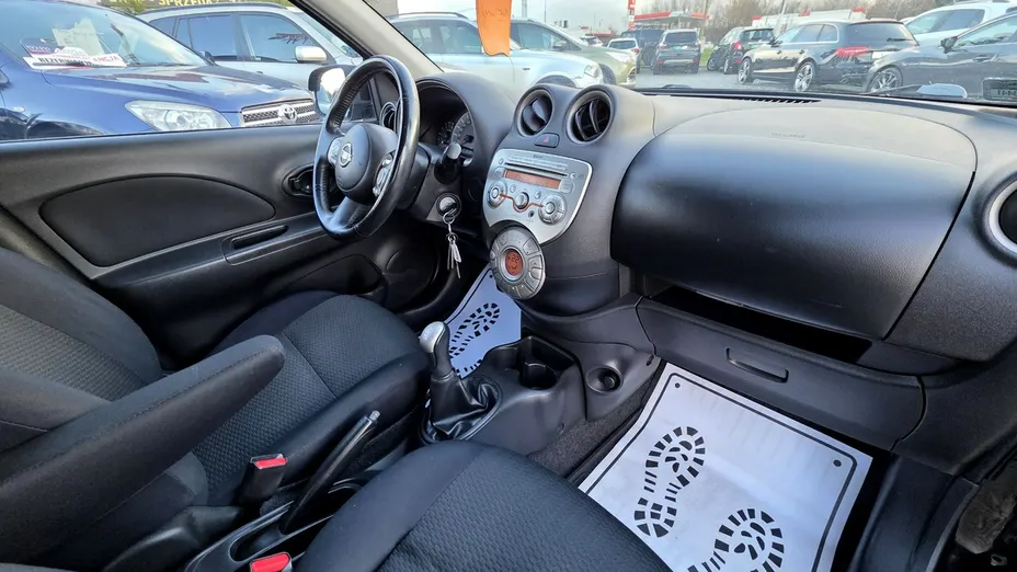 NISSAN Micra -
