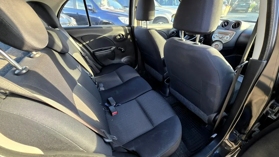 NISSAN Micra -