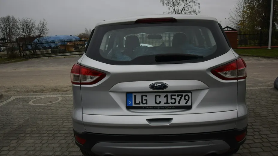 FORD Kuga -
