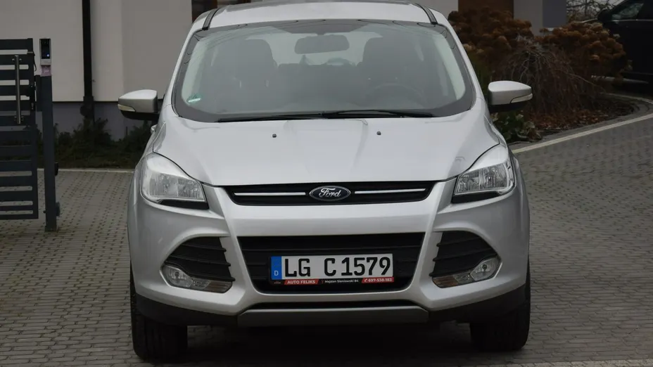 FORD Kuga -