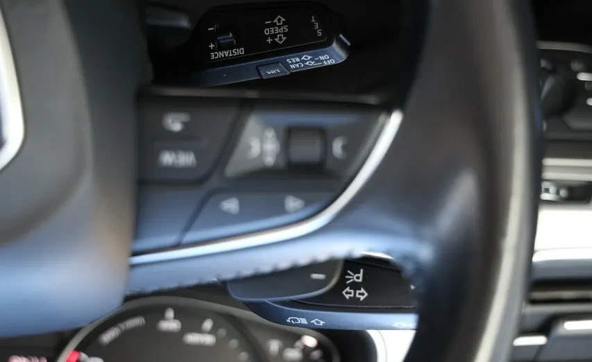 AUDI Q7 -