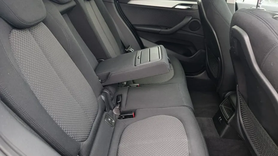 BMW X1 -