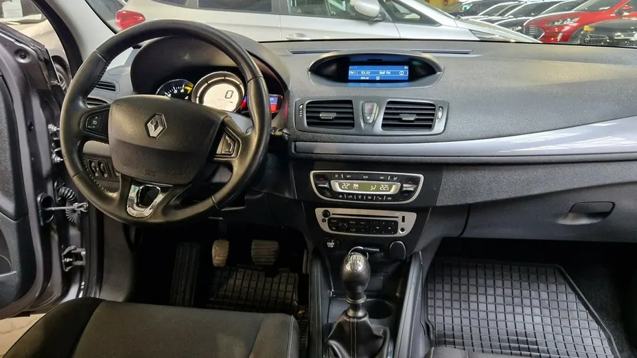 RENAULT Megane -