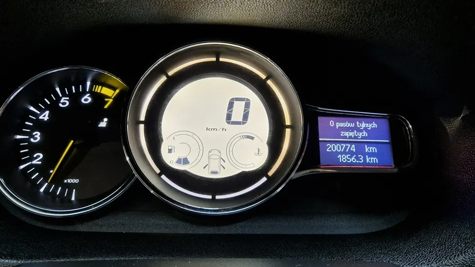 RENAULT Megane -