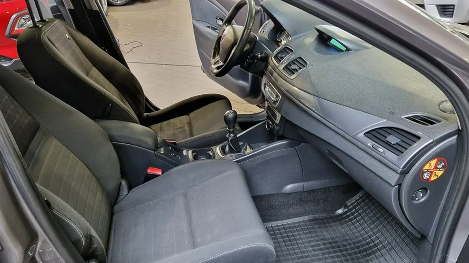 RENAULT Megane -