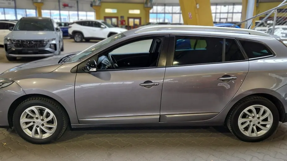RENAULT Megane -