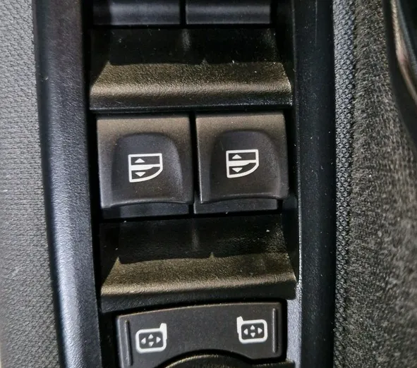 RENAULT Megane -
