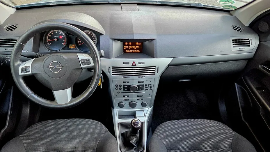 OPEL Astra -