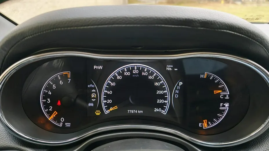 JEEP Grand Cherokee -