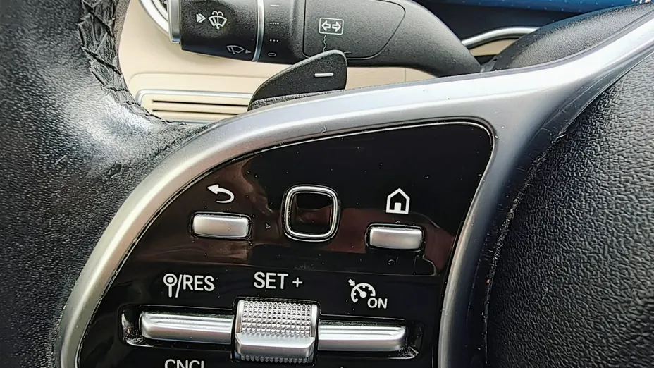 MERCEDES-BENZ C Klasa -