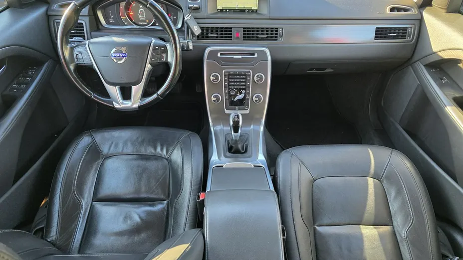 VOLVO V70 -