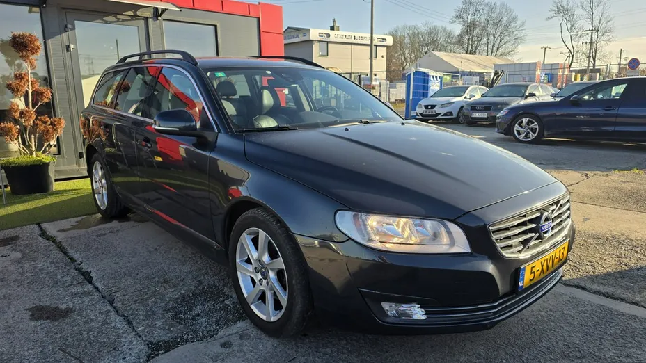 VOLVO V70 -