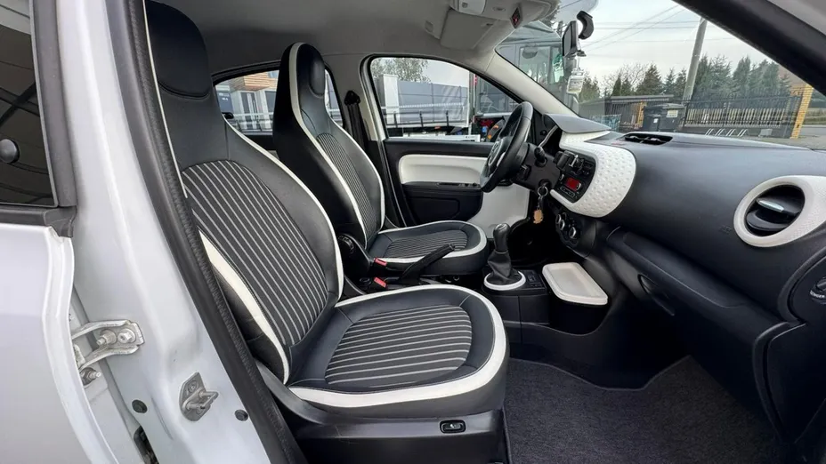 RENAULT Twingo -