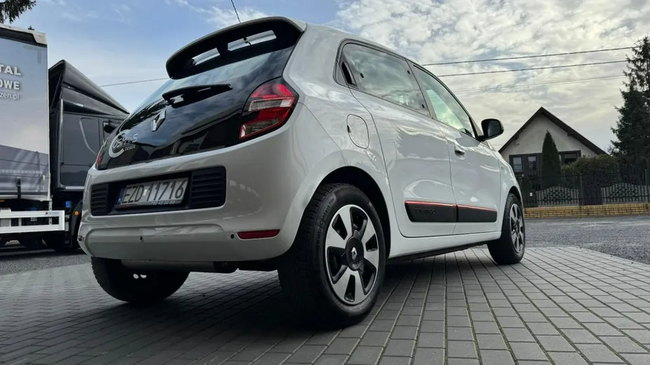 RENAULT Twingo -