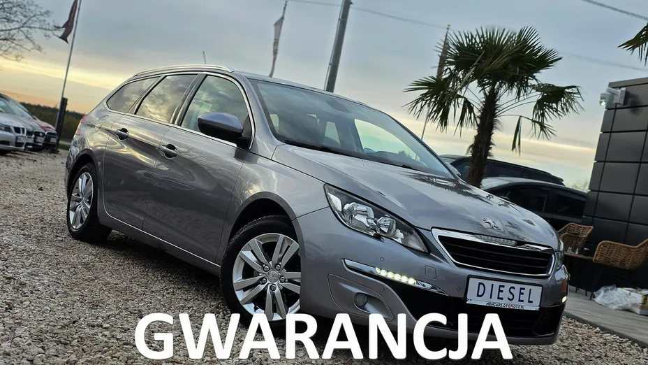 PEUGEOT 308 -
