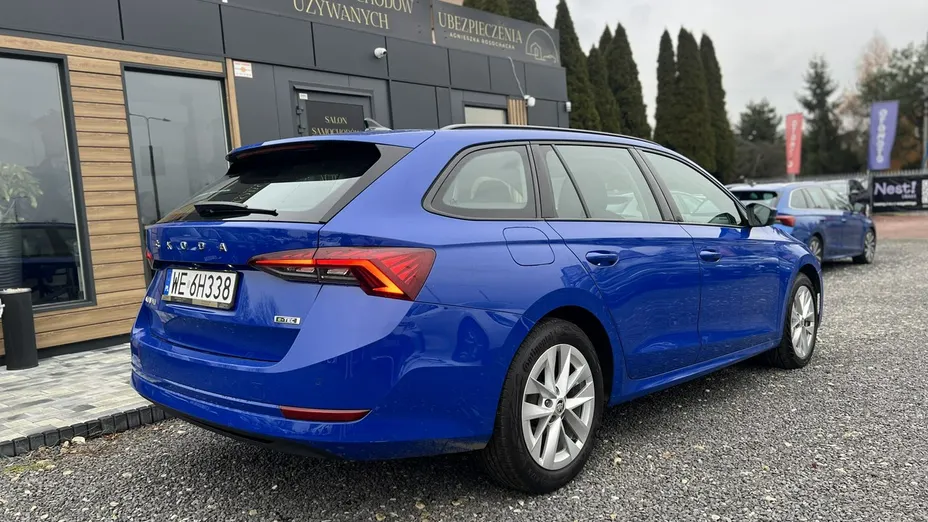 SKODA Octavia -
