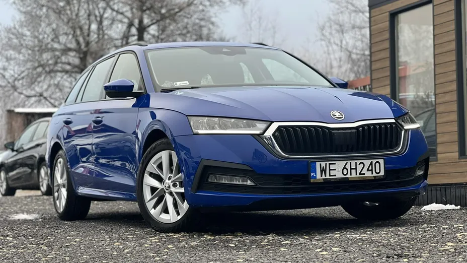 SKODA Octavia -