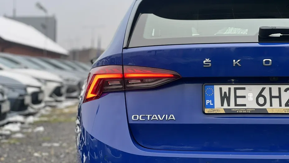 SKODA Octavia -