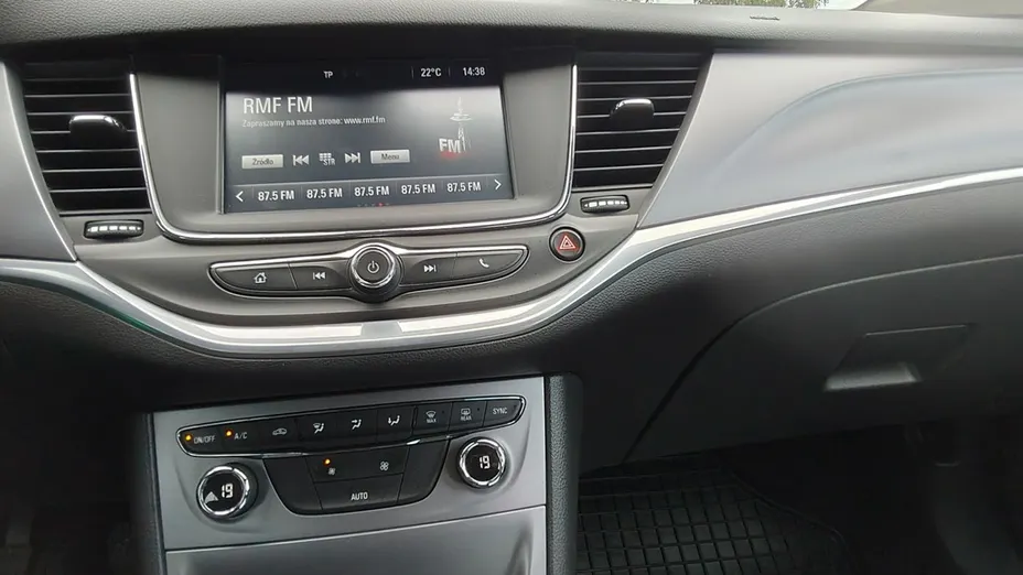 OPEL Astra -