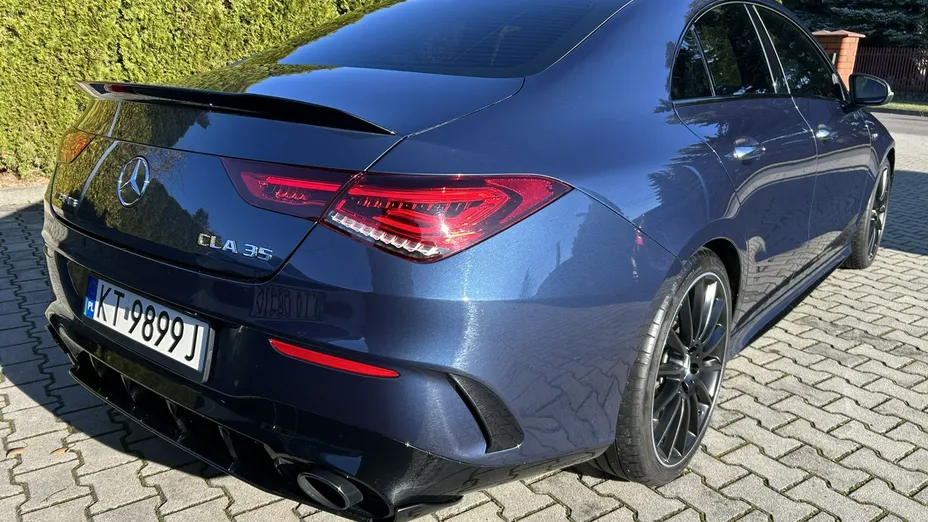 MERCEDES-BENZ CLA -