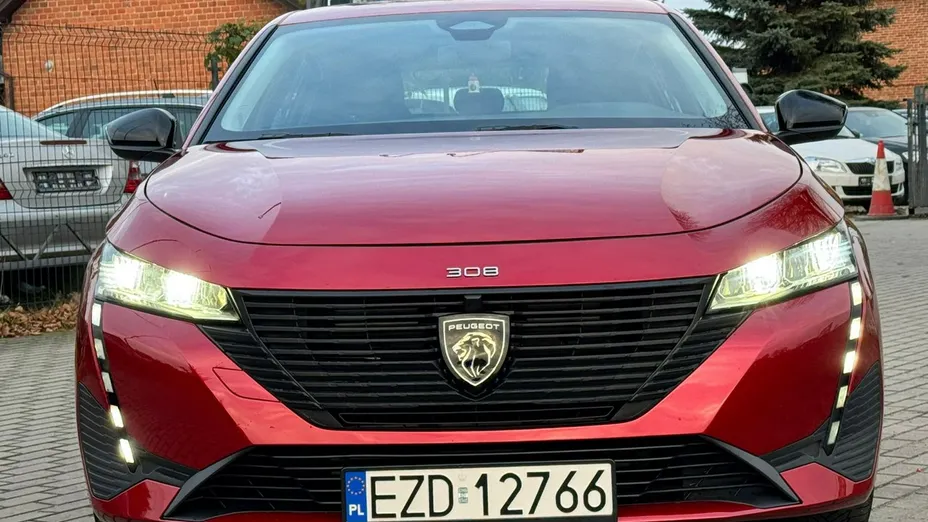 PEUGEOT 308 -
