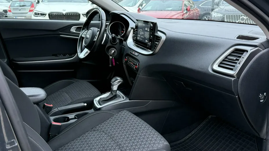 KIA Cee'd Ceed 1.4 T-GDI M DCT