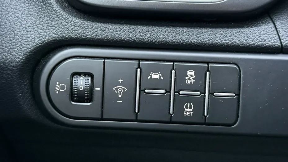 KIA Cee'd Ceed 1.4 T-GDI M DCT