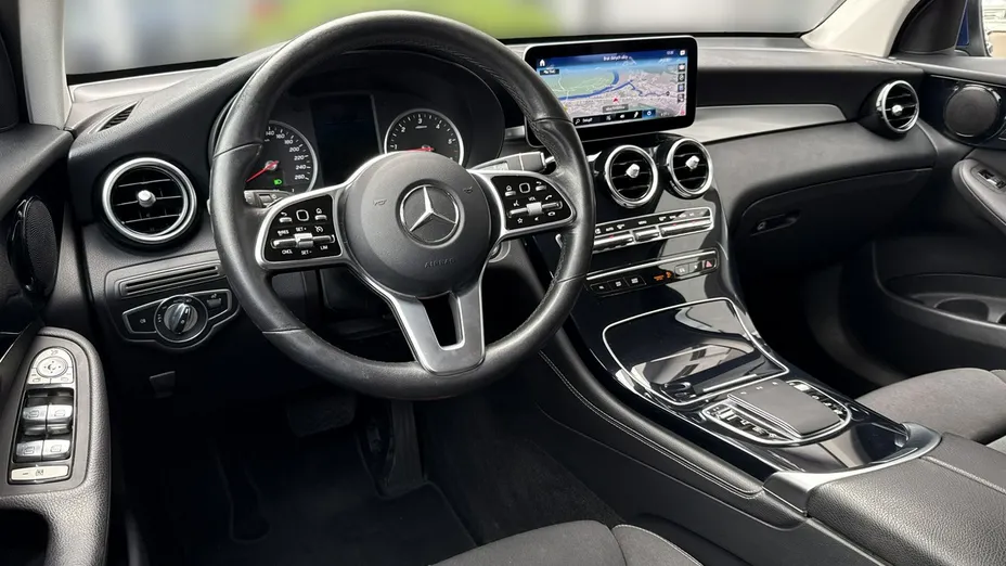 MERCEDES-BENZ GLC -
