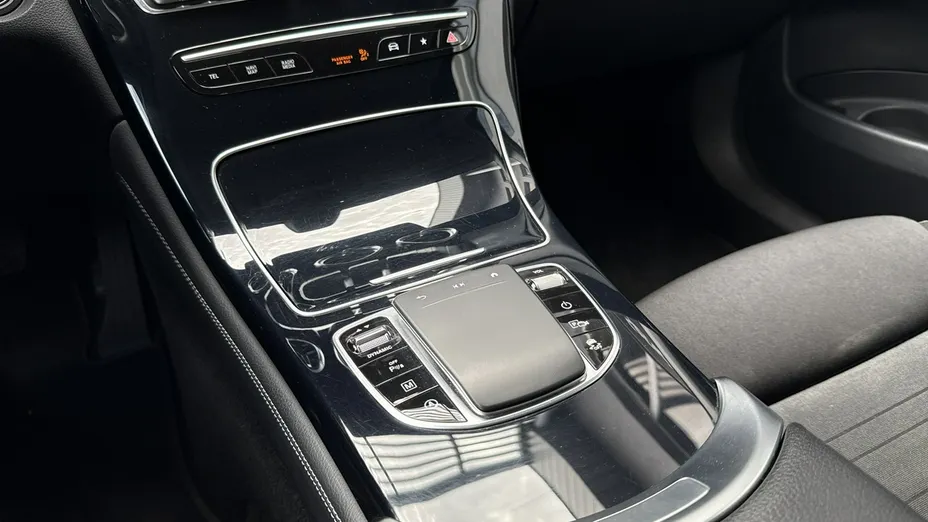 MERCEDES-BENZ GLC -