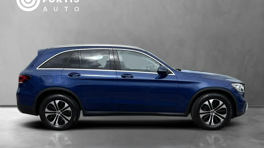 MERCEDES-BENZ GLC -