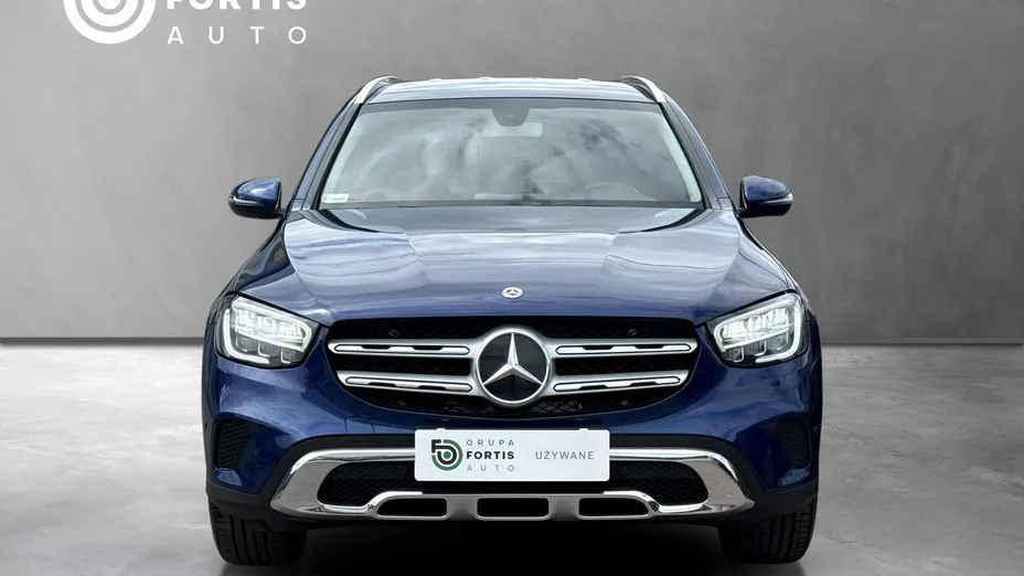 MERCEDES-BENZ GLC -