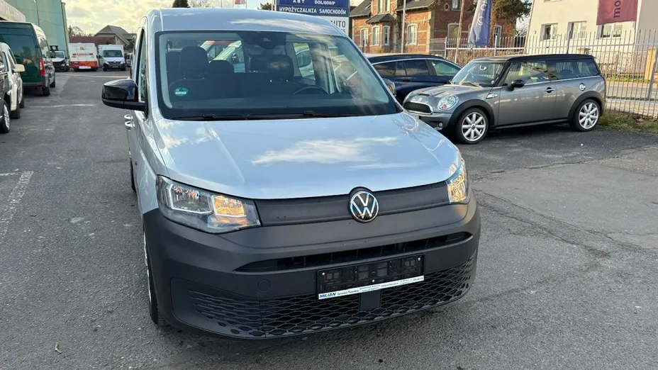 VOLKSWAGEN Caddy -