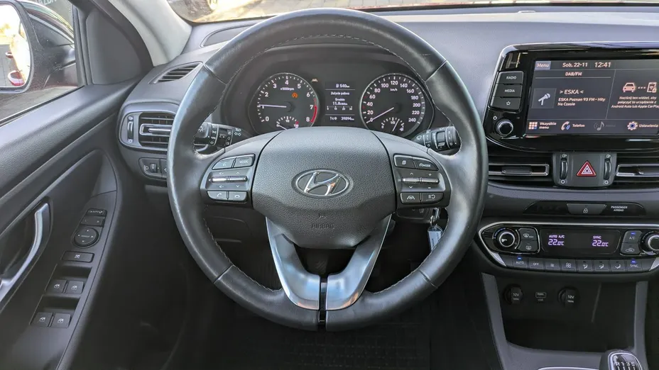 HYUNDAI i30 -