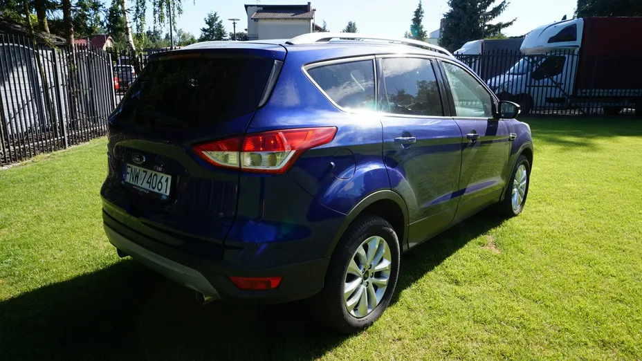 FORD Kuga -