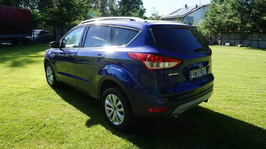 FORD Kuga -