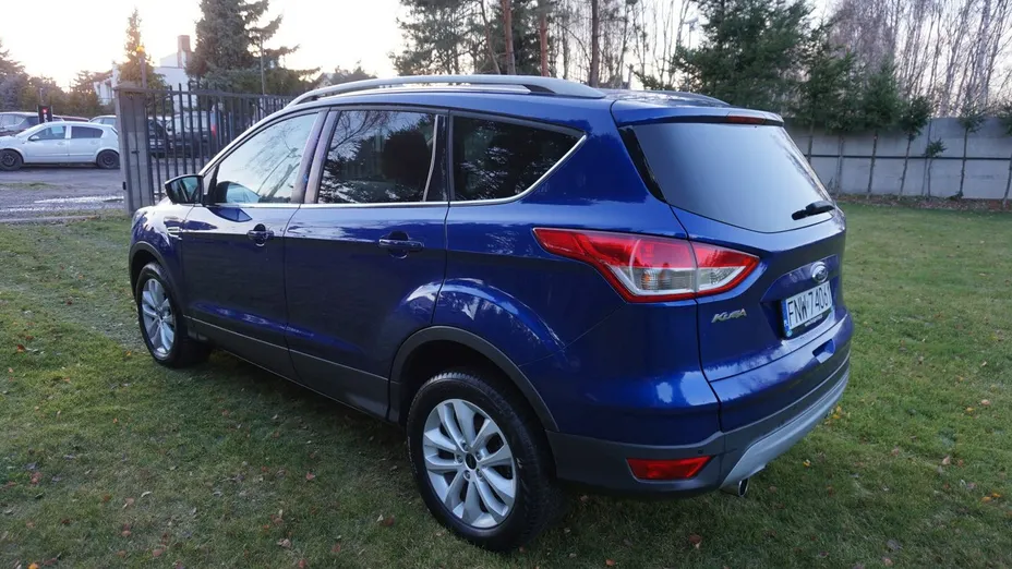 FORD Kuga -