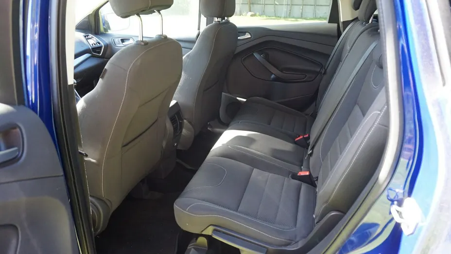 FORD Kuga -
