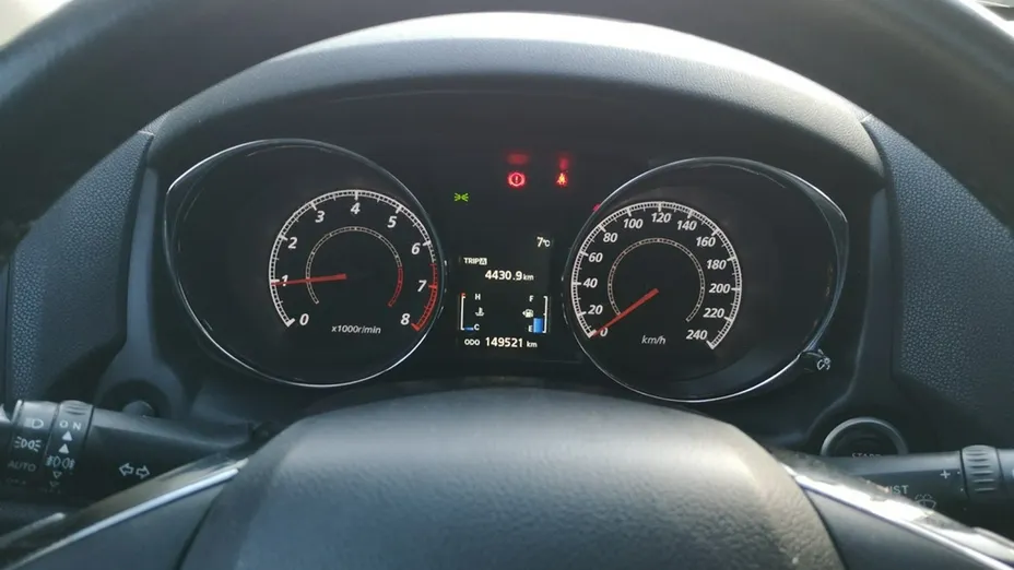 MITSUBISHI ASX -