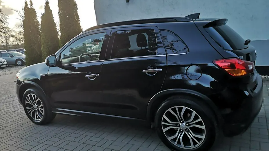 MITSUBISHI ASX -