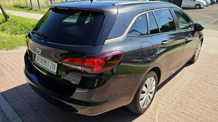OPEL Astra -