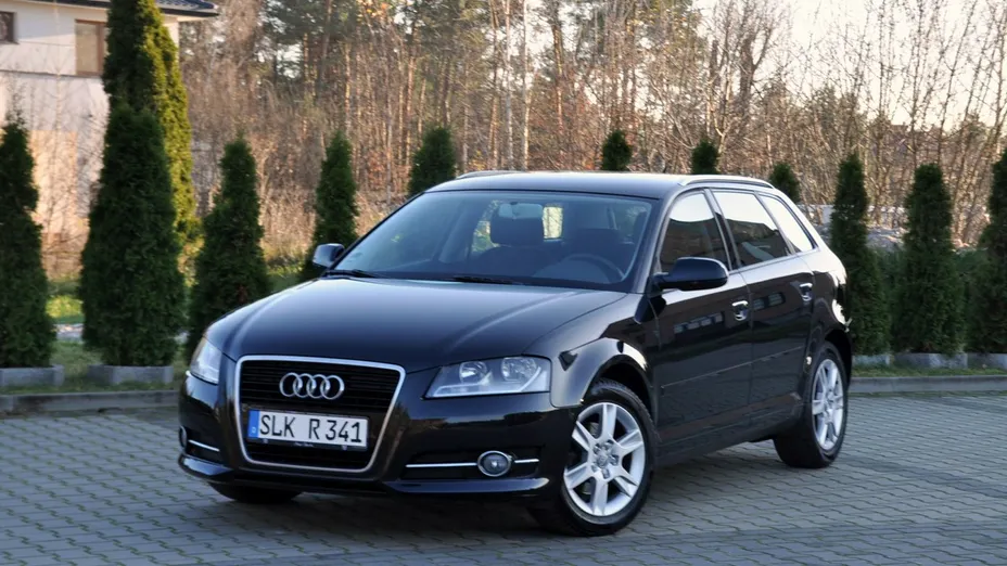 AUDI A3 -