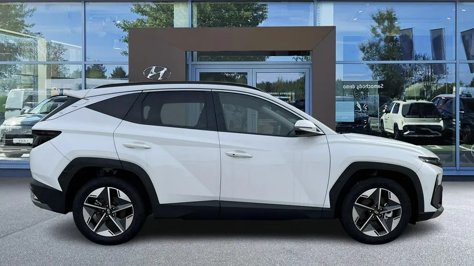 HYUNDAI Tucson -