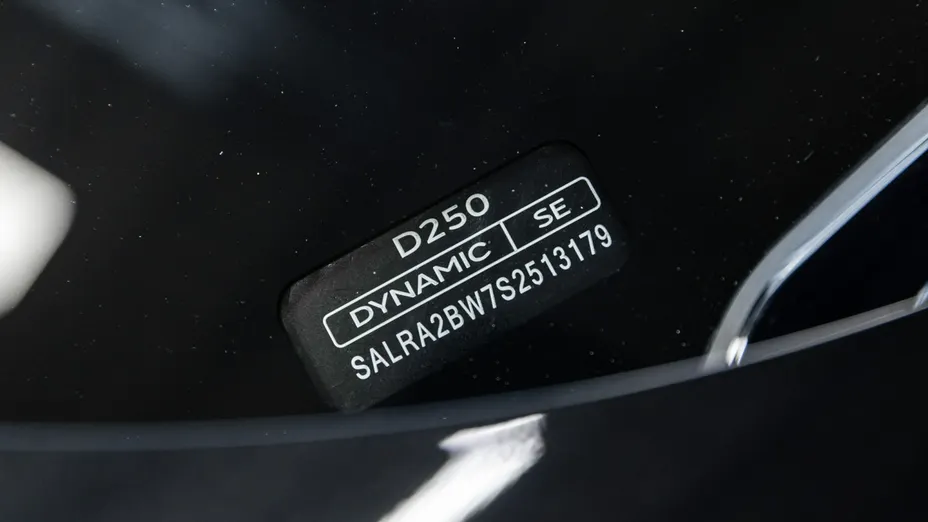 LAND ROVER Discovery -