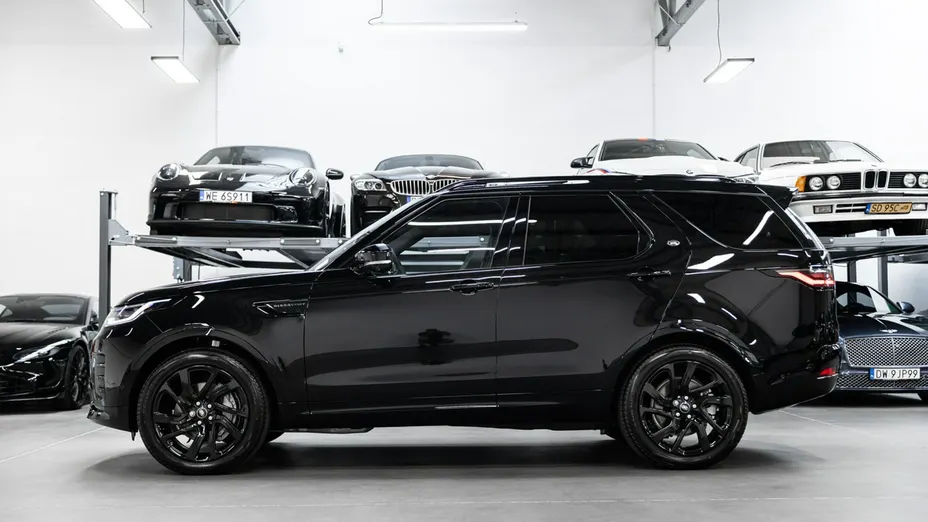 LAND ROVER Discovery -