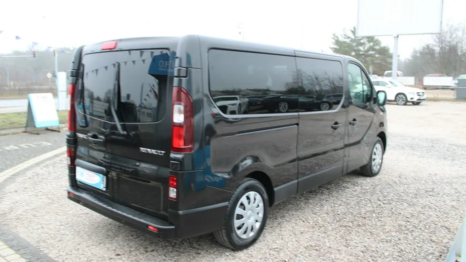 RENAULT Trafic -